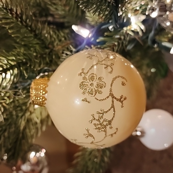 Vintage Glass West German Ornaments, Set of 2 - Picture 5 of 6